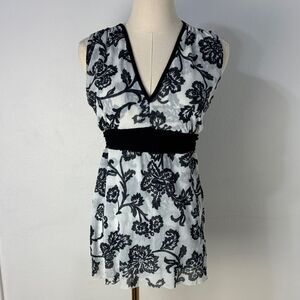 Vintage Babydoll Top Size M Black & White Floral Mesh Y2K 2000s Whimsi Tie-Waist